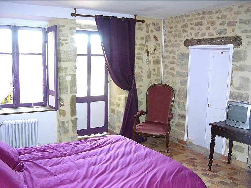 Le Vieux Chateau Airvault Exteriér fotografie